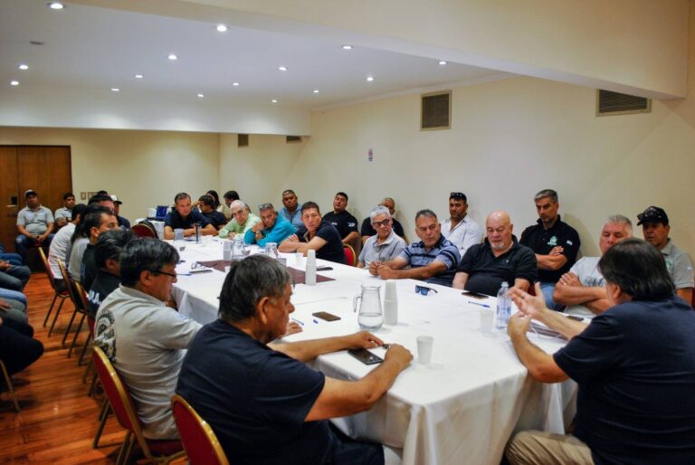 Reunión federal de estibadores: juntos y organizados para defender los derechos frente a la reforma laboral